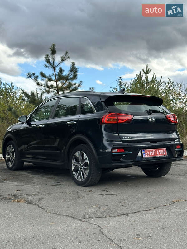Позашляховик / Кросовер Kia Niro 2020 в Золочеві