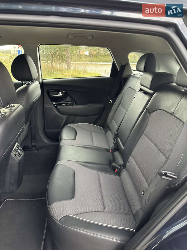 Позашляховик / Кросовер Kia Niro 2020 в Золочеві