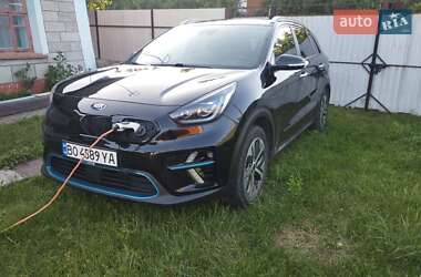 Позашляховик / Кросовер Kia Niro 2019 в  фото 5 Позашляховик / Кросовер Kia Niro 2019 в