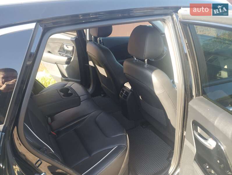 Внедорожник / Кроссовер Kia Niro 2019 в Хмельницком