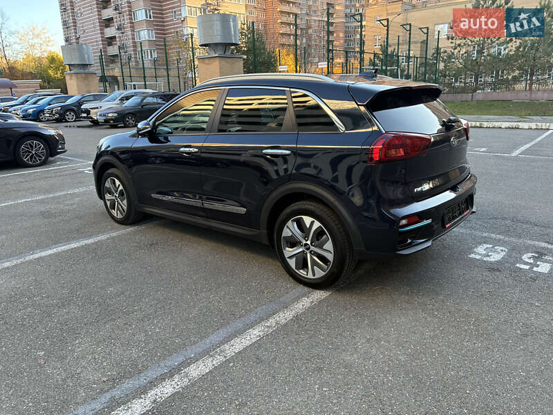 Внедорожник / Кроссовер Kia Niro 2020 в Киеве