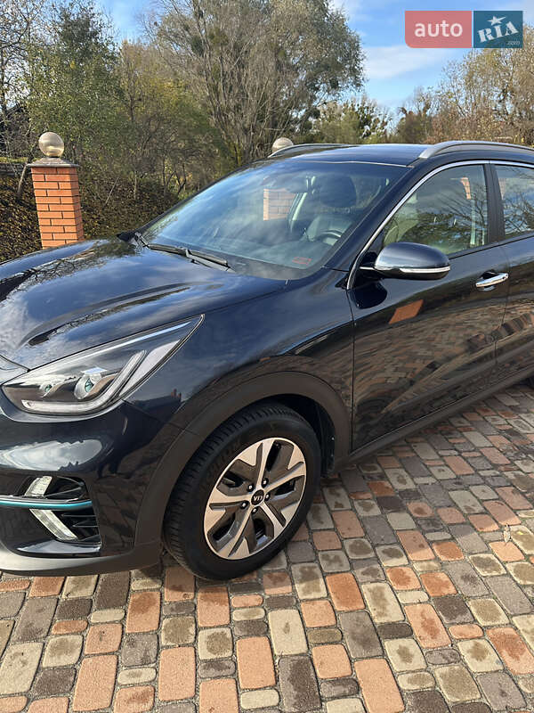 Позашляховик / Кросовер Kia Niro 2020 в Києві