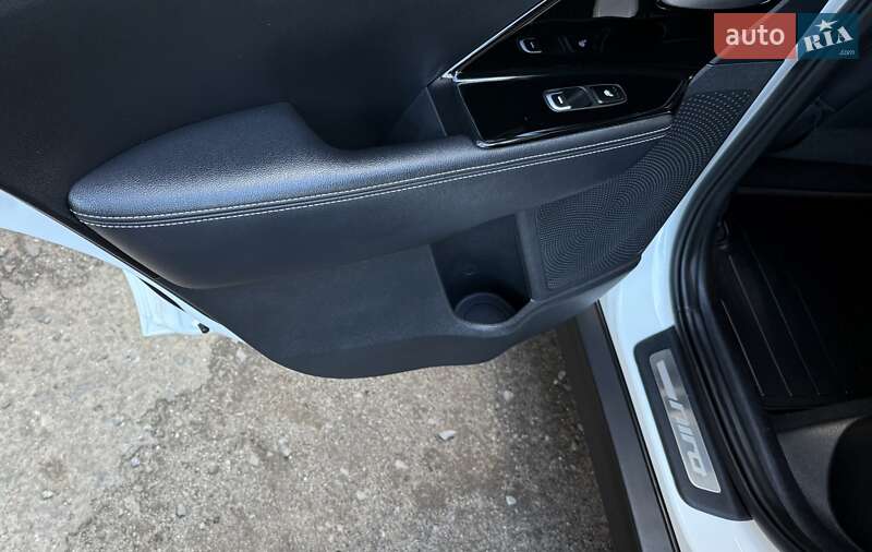 Внедорожник / Кроссовер Kia Niro 2022 в Львове