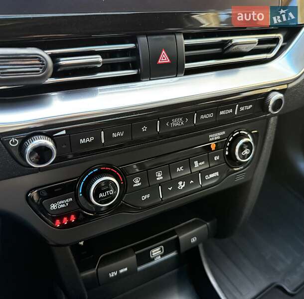 Внедорожник / Кроссовер Kia Niro 2022 в Львове