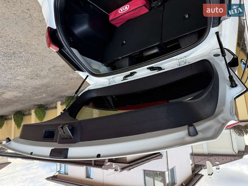 Внедорожник / Кроссовер Kia Niro 2022 в Львове