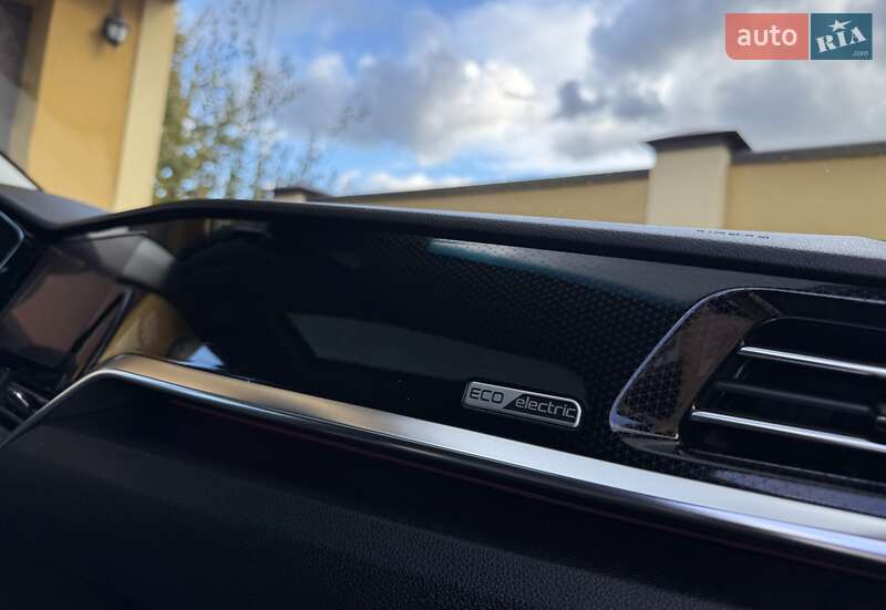 Внедорожник / Кроссовер Kia Niro 2022 в Львове