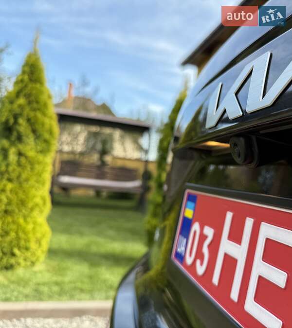 Позашляховик / Кросовер Kia Niro 2022 в Львові