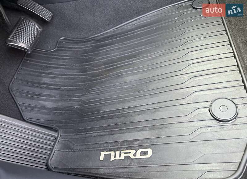 Позашляховик / Кросовер Kia Niro 2022 в Львові