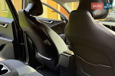 Внедорожник / Кроссовер Kia Niro 2023 в 