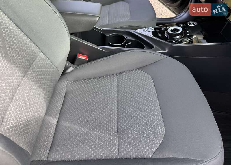 Позашляховик / Кросовер Kia Niro 2022 в Львові