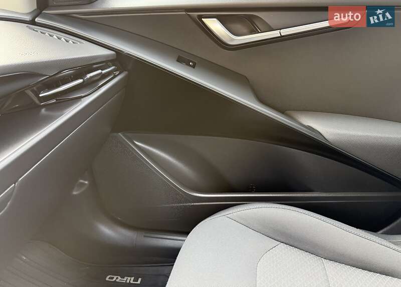 Позашляховик / Кросовер Kia Niro 2022 в Львові