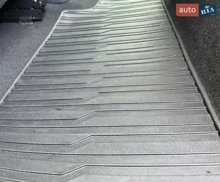 Позашляховик / Кросовер Kia Niro 2022 в Львові