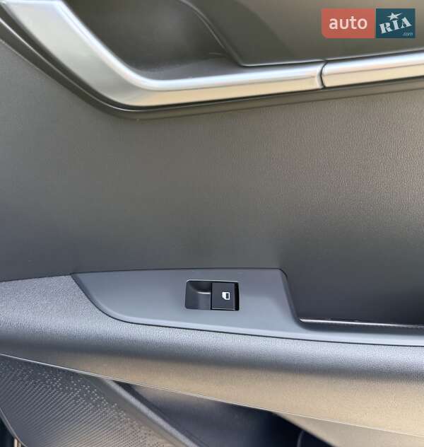 Позашляховик / Кросовер Kia Niro 2022 в Львові