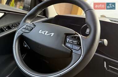 Внедорожник / Кроссовер Kia Niro 2023 в 