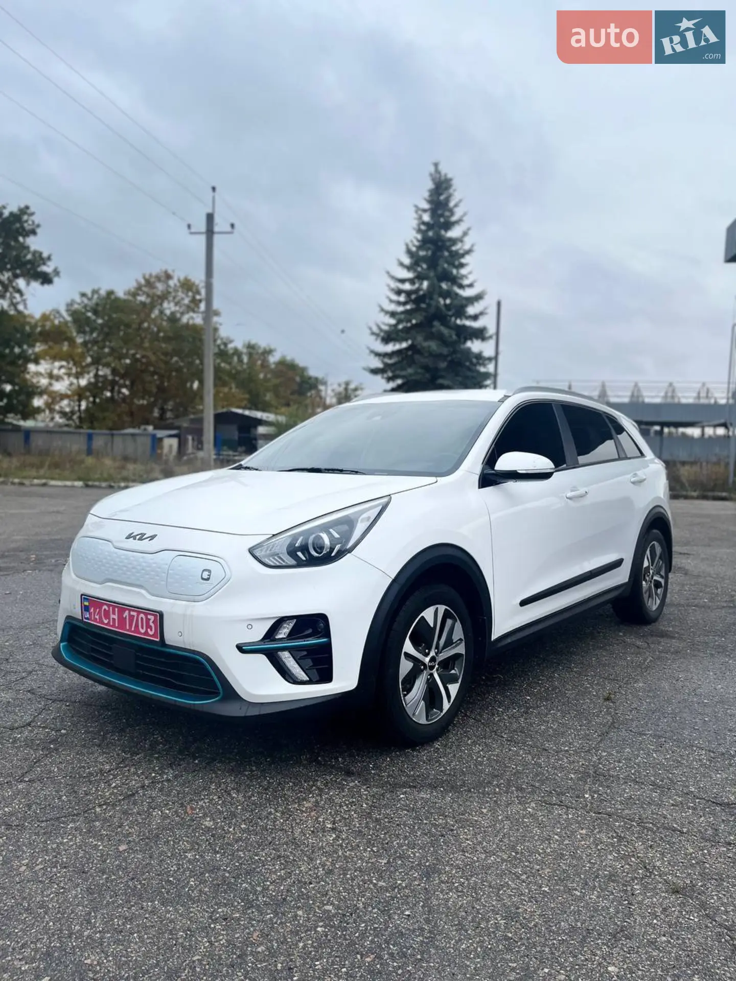 2022 Kia Niro - фото 1