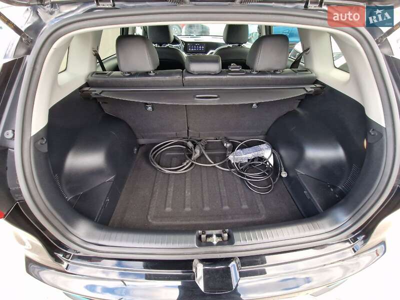 Позашляховик / Кросовер Kia Niro 2022 в Вінниці