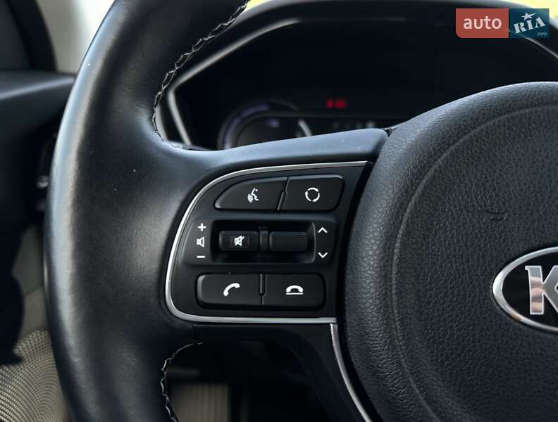 Внедорожник / Кроссовер Kia Niro 2020 в Львове фото 8 Внедорожник / Кроссовер Kia Niro 2020 в Львове