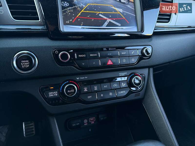 Внедорожник / Кроссовер Kia Niro 2017 в Киеве фото 22 Внедорожник / Кроссовер Kia Niro 2017 в Киеве