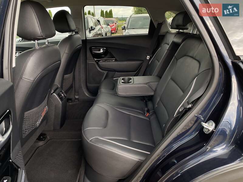 Внедорожник / Кроссовер Kia Niro 2020 в Львове