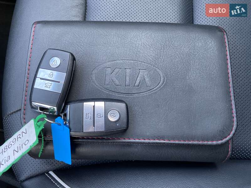 Внедорожник / Кроссовер Kia Niro 2020 в Львове