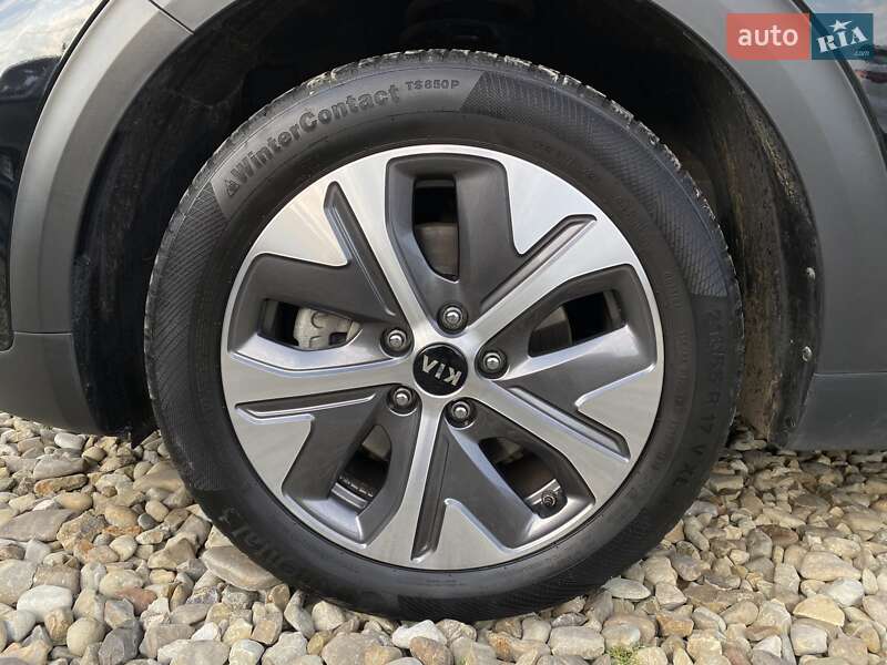 Внедорожник / Кроссовер Kia Niro 2020 в Львове фото 20 Внедорожник / Кроссовер Kia Niro 2020 в Львове