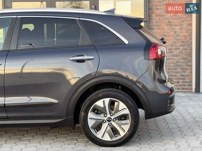 Внедорожник / Кроссовер Kia Niro 2019 в Тернополе