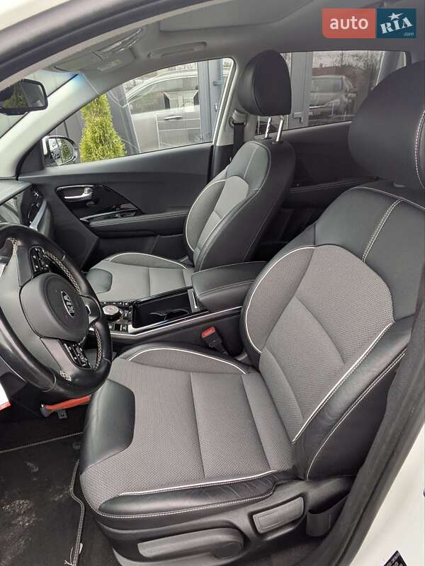 Внедорожник / Кроссовер Kia Niro 2021 в Львове