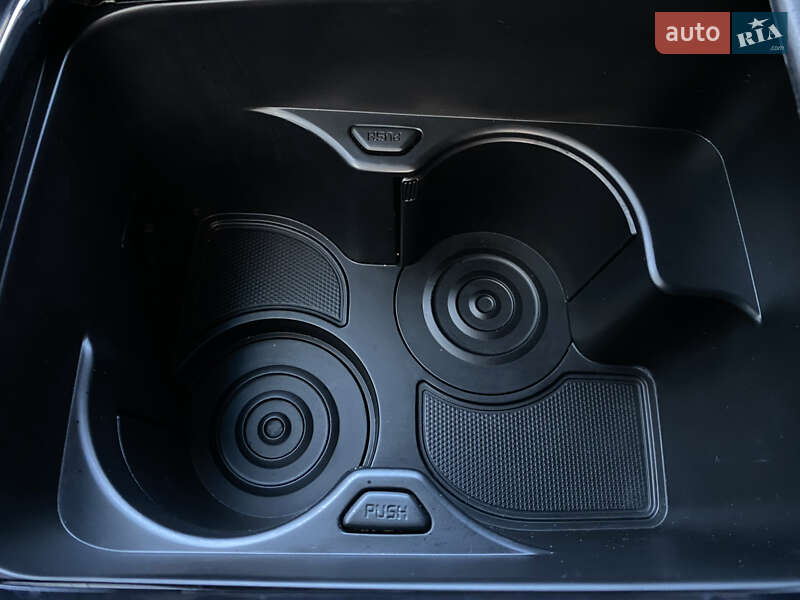 Внедорожник / Кроссовер Kia Niro 2020 в Львове фото 79 Внедорожник / Кроссовер Kia Niro 2020 в Львове