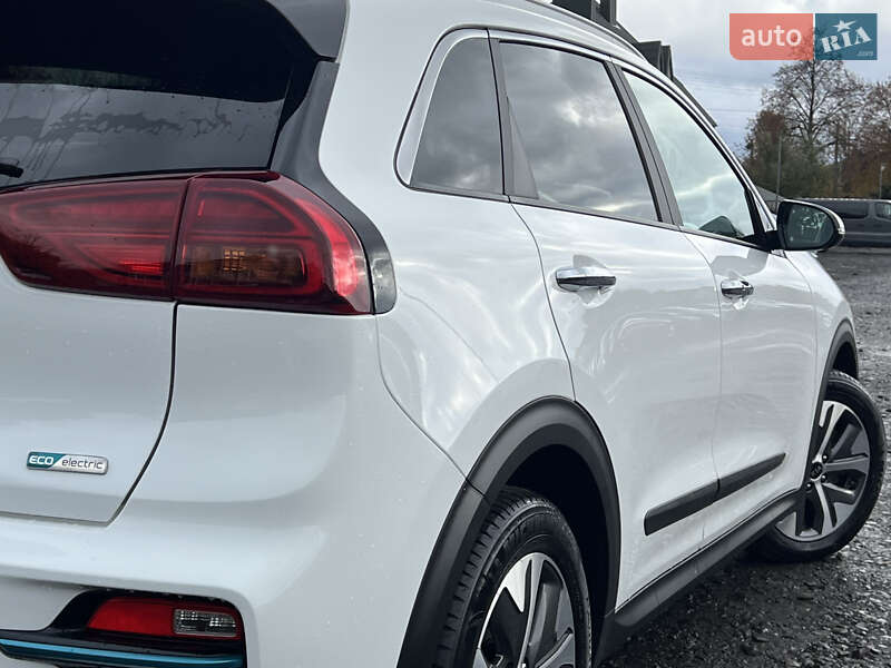 Позашляховик / Кросовер Kia Niro 2021 в Луцьку фото 13 Позашляховик / Кросовер Kia Niro 2021 в Луцьку