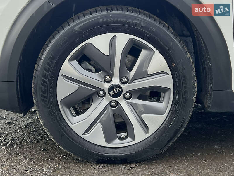 Позашляховик / Кросовер Kia Niro 2021 в Луцьку фото 21 Позашляховик / Кросовер Kia Niro 2021 в Луцьку