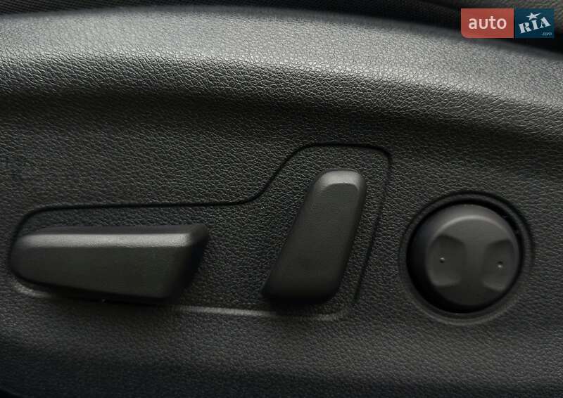 Внедорожник / Кроссовер Kia Niro 2020 в Львове