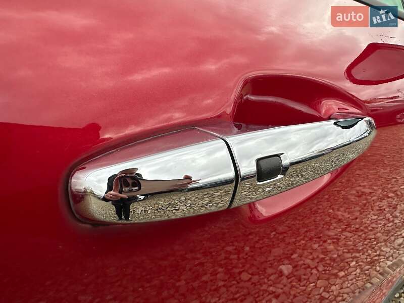 Внедорожник / Кроссовер Kia Niro 2020 в Львове