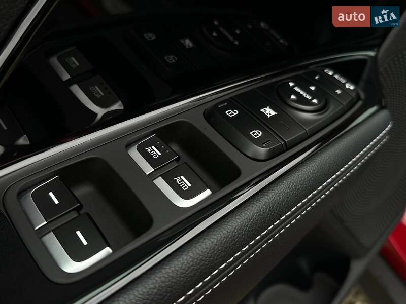 Внедорожник / Кроссовер Kia Niro 2020 в Львове