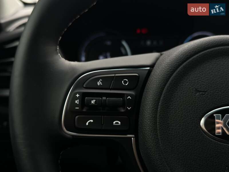 Внедорожник / Кроссовер Kia Niro 2020 в Львове