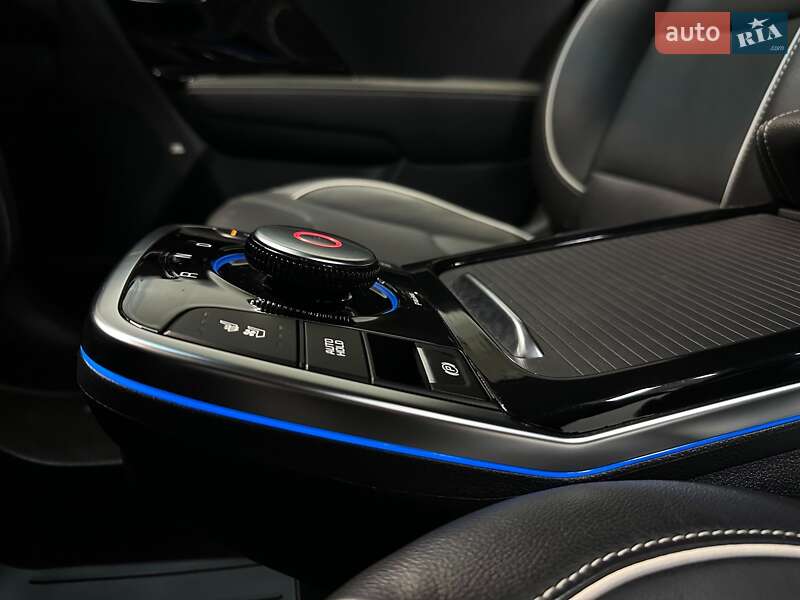 Внедорожник / Кроссовер Kia Niro 2020 в Львове