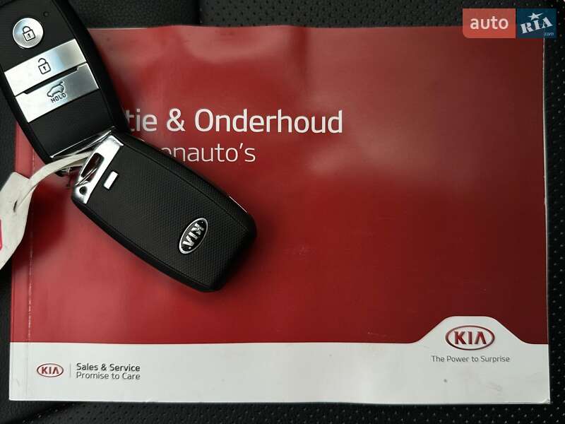 Внедорожник / Кроссовер Kia Niro 2020 в Львове