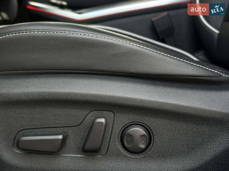 Внедорожник / Кроссовер Kia Niro 2021 в Киеве