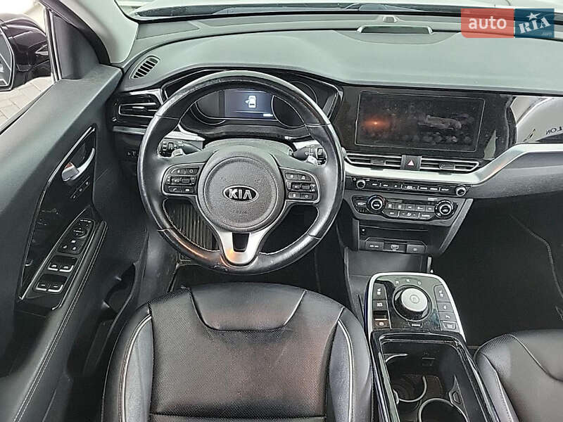 Внедорожник / Кроссовер Kia Niro 2020 в Львове