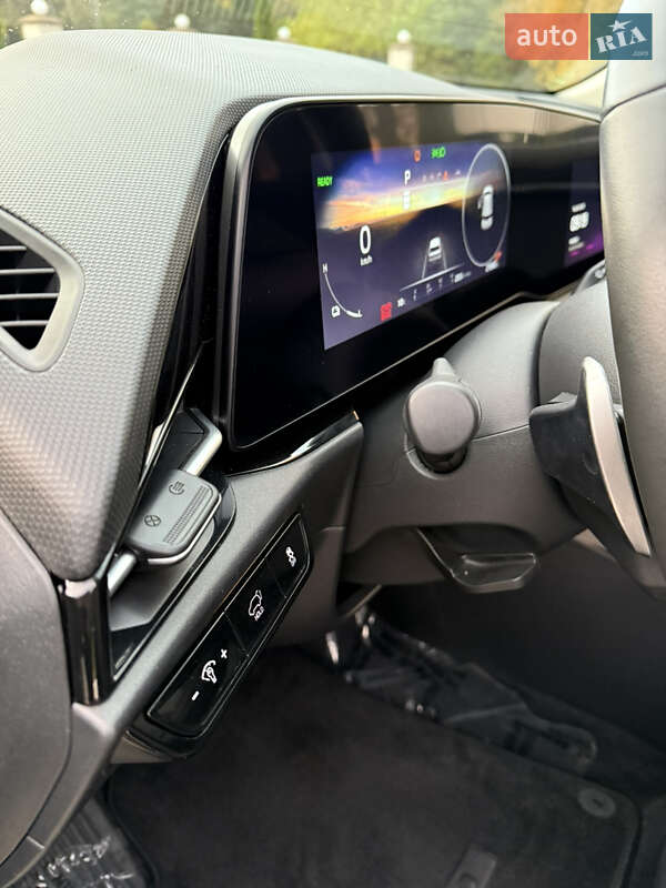Внедорожник / Кроссовер Kia Niro 2023 в Киеве