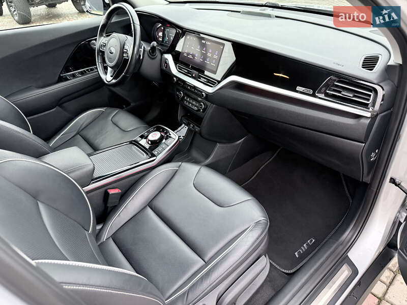 Внедорожник / Кроссовер Kia Niro 2020 в Луцке фото 27 Внедорожник / Кроссовер Kia Niro 2020 в Луцке
