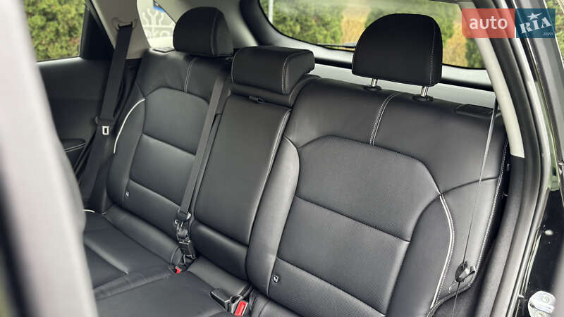 Внедорожник / Кроссовер Kia Niro 2020 в Млинове