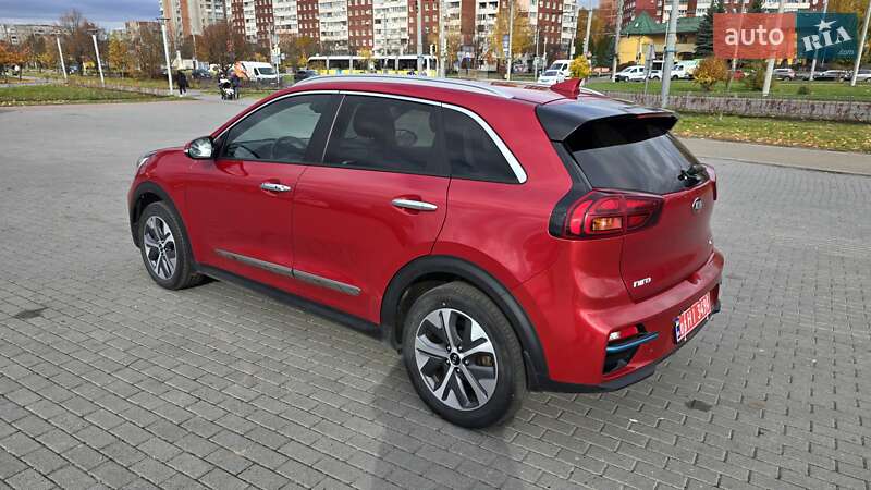 Внедорожник / Кроссовер Kia Niro 2021 в Львове