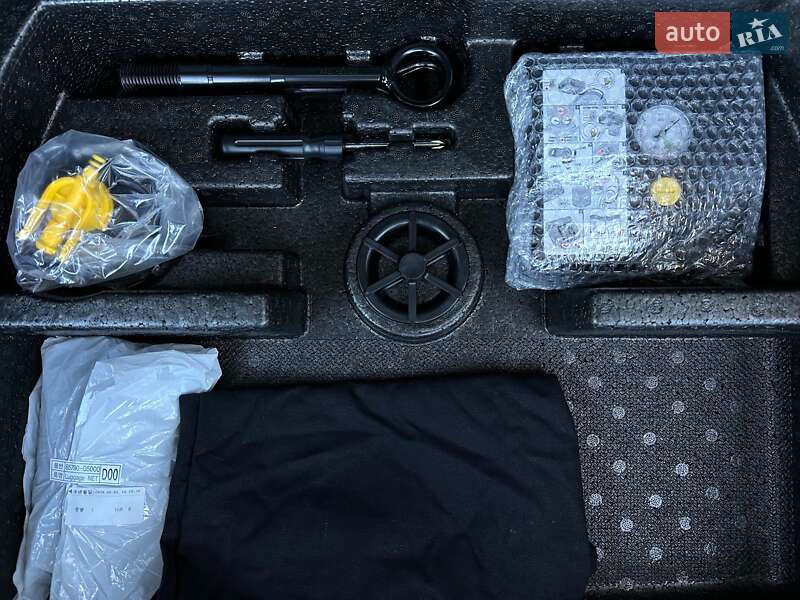 Внедорожник / Кроссовер Kia Niro 2021 в Львове