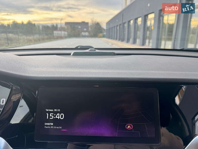 Внедорожник / Кроссовер Kia Niro 2020 в Луцке фото 44 Внедорожник / Кроссовер Kia Niro 2020 в Луцке
