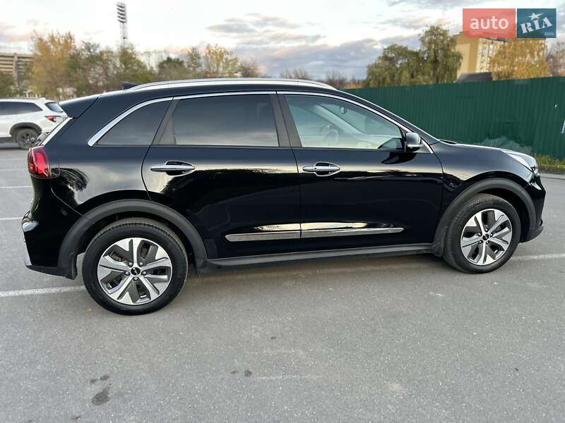 Внедорожник / Кроссовер Kia Niro 2021 в Ивано-Франковске
