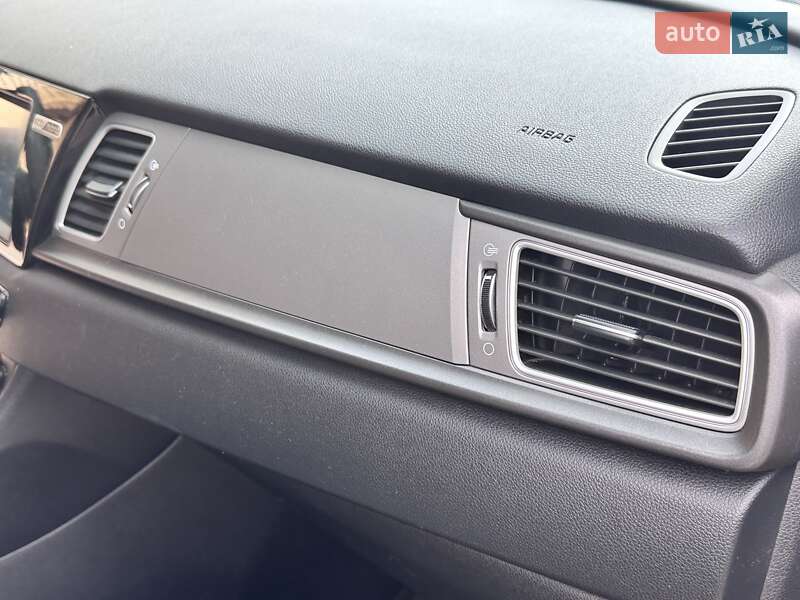 Внедорожник / Кроссовер Kia Niro 2018 в Новом Роздоле