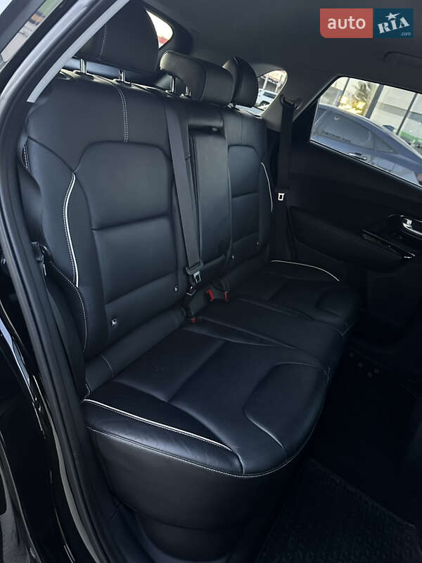 Позашляховик / Кросовер Kia Niro 2019 в Рівному