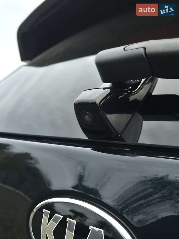 Внедорожник / Кроссовер Kia Niro 2020 в Луцке фото 19 Внедорожник / Кроссовер Kia Niro 2020 в Луцке