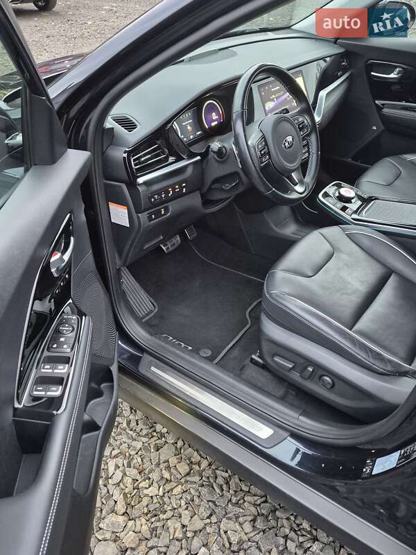 Внедорожник / Кроссовер Kia Niro 2020 в Луцке фото 35 Внедорожник / Кроссовер Kia Niro 2020 в Луцке