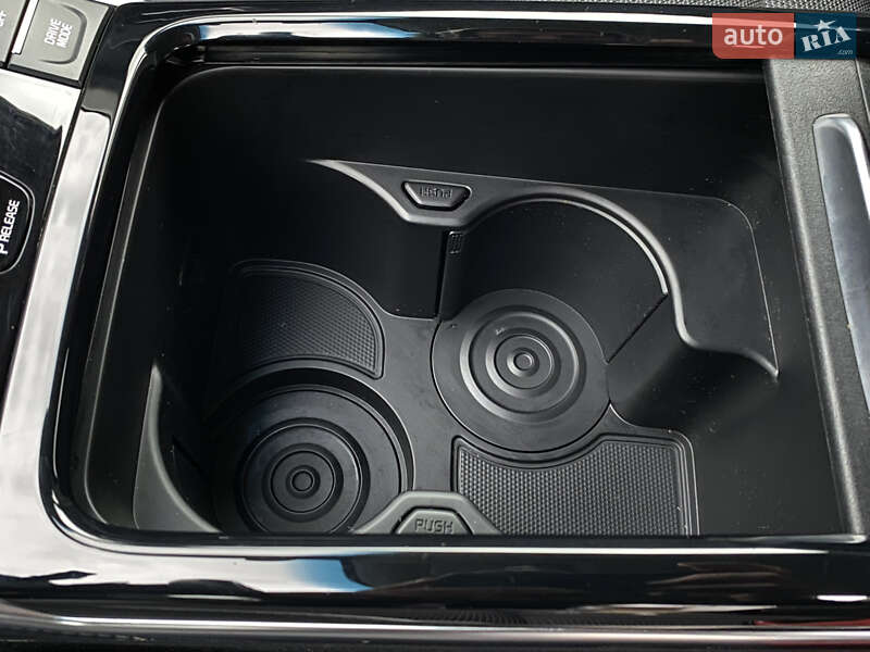 Внедорожник / Кроссовер Kia Niro 2020 в Львове